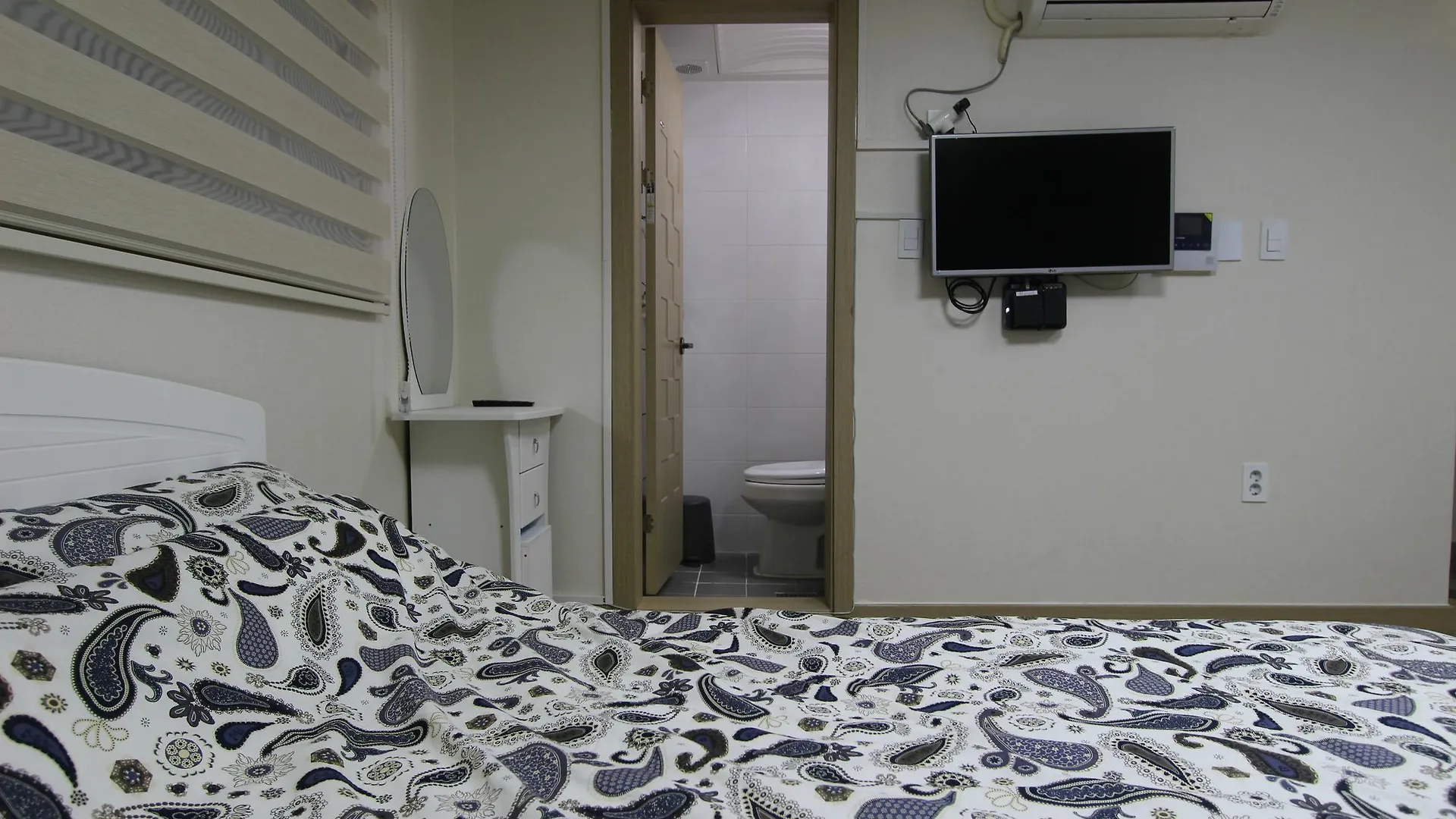 Bunk Guesthouse Hongdae2 Seoul South Korea