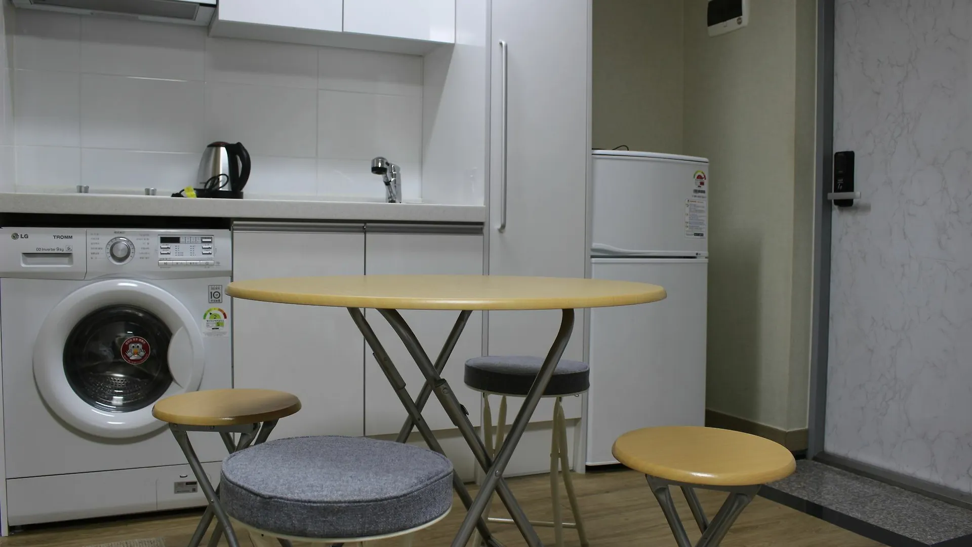 Bunk Guesthouse Hongdae2 Seoul