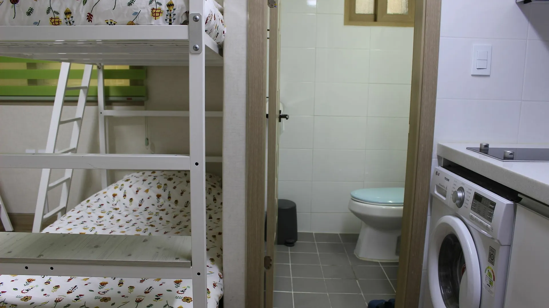 Hostel Bunk Guesthouse Hongdae2 Seoul South Korea
