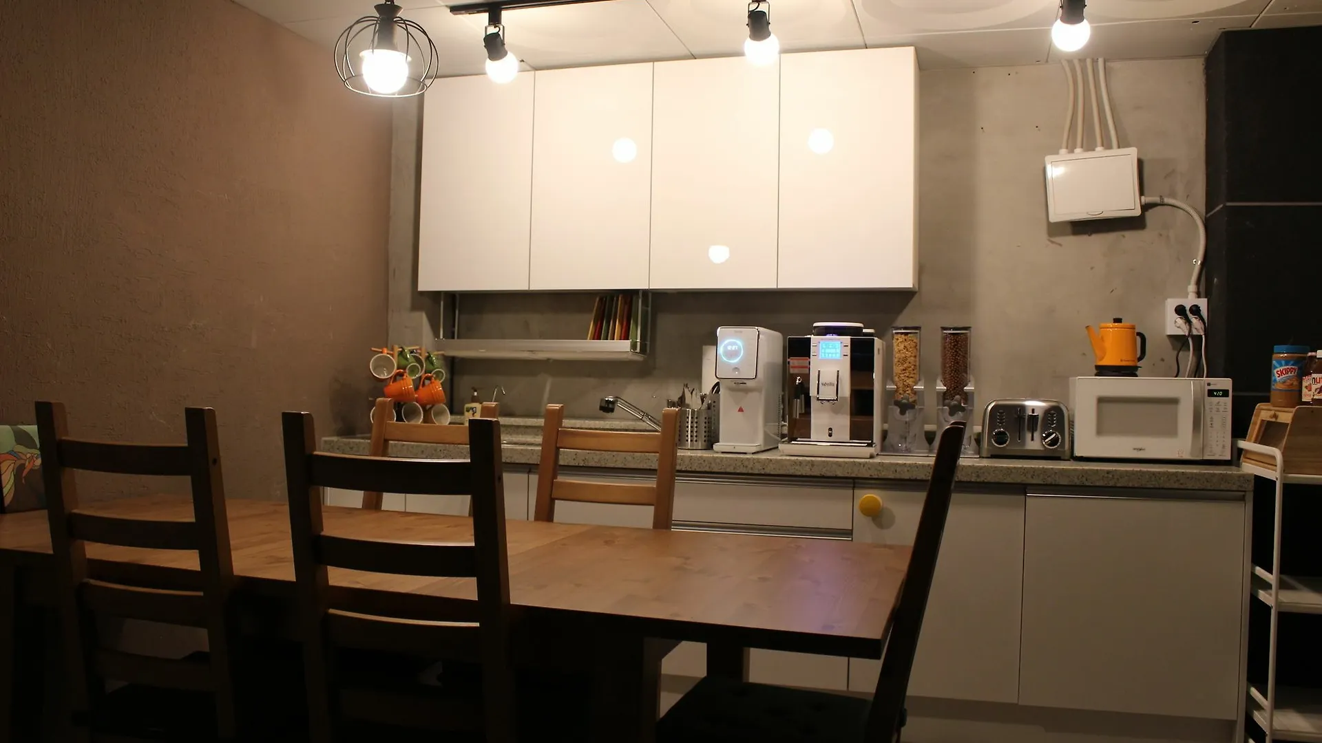 Bunk Guesthouse Hongdae2 Seoul Hostel