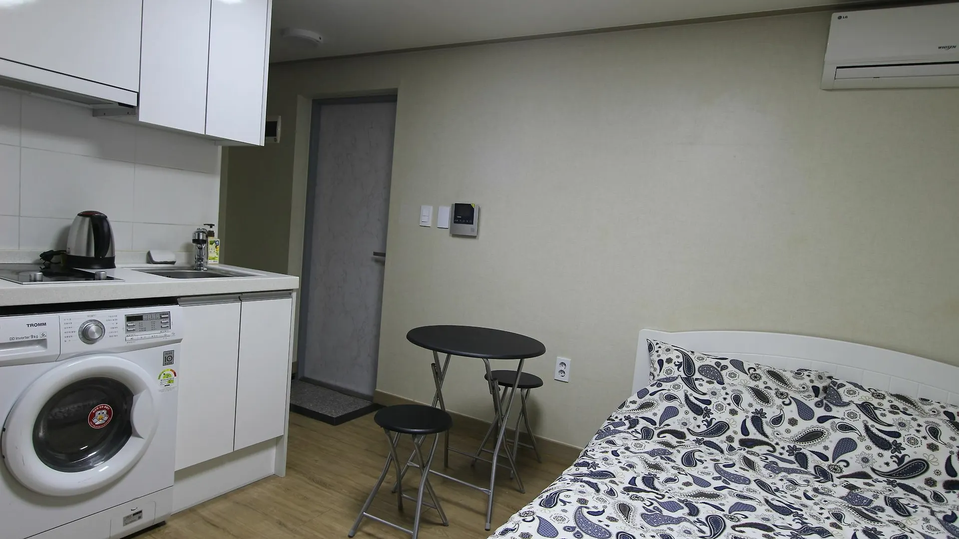 Bunk Guesthouse Hongdae2 Seoul 0*,